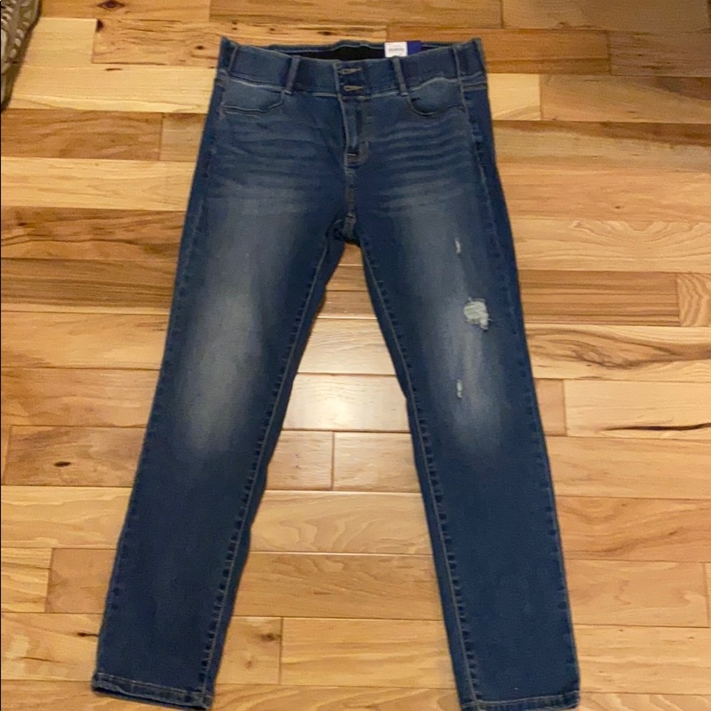 NWT apt 9 tummy control distressed jeans